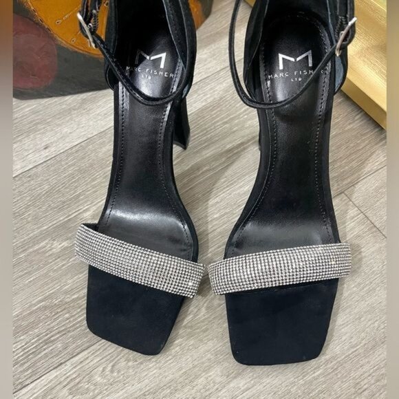 MARC FISHER LTD Angelo Ankle Strap Cocktail‎ Heel Sandals in Black Suede 6.5 - Picture 5 of 10